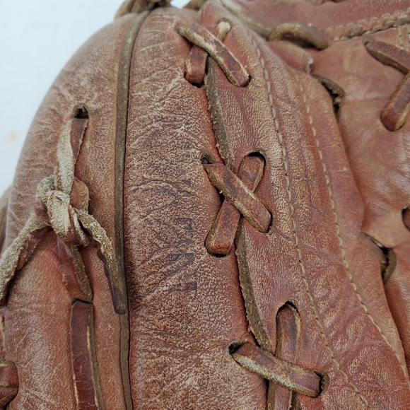 VTG Johnny Walker FG-7222 Baseball Glove Mitt Cowhide Leather Japan Made 10" LHT - Picture 11 of 12